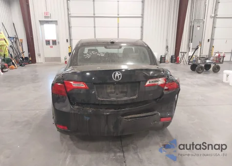 2015 Acura Ilx 2.0L z USA, uszkodzony, nr VIN 19VDE1F36FE009014